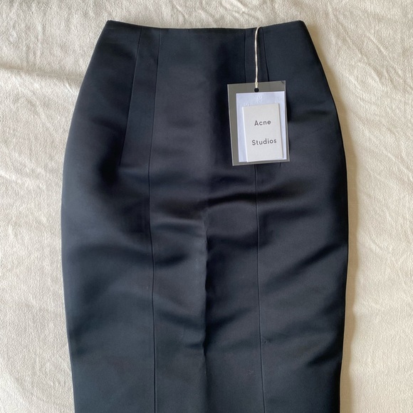 ACNE STUDIOS Ginny Technical Satin Skirt - Picture 2 of 3
